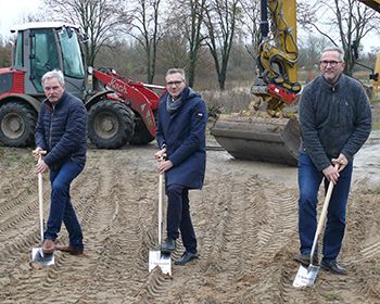 Spatenstich in Röbel An de Wisch