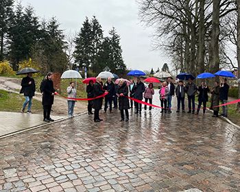 Feierliche Übergabe der Straße Kloster in Malchow © LGE